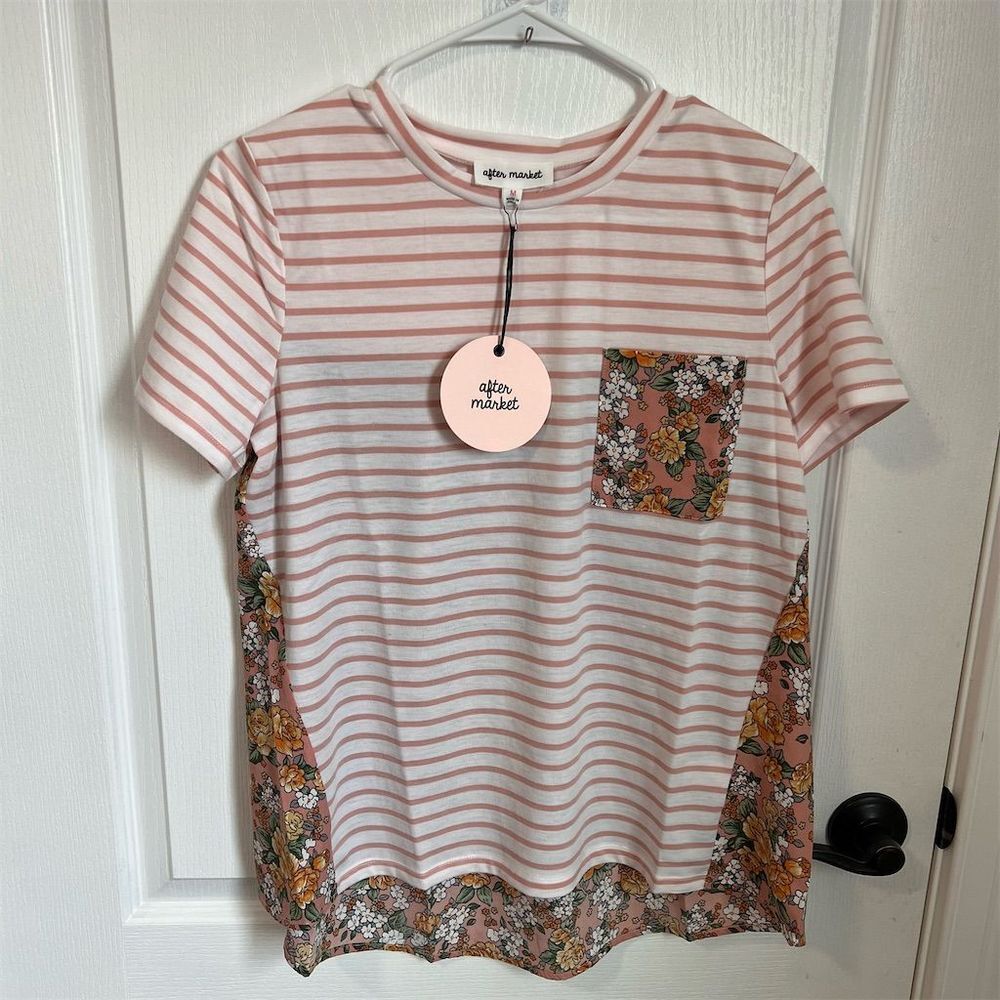 After Market Pink Striped Floral‎ Mixed Media Pocket Top BC309T Size Medium NEW